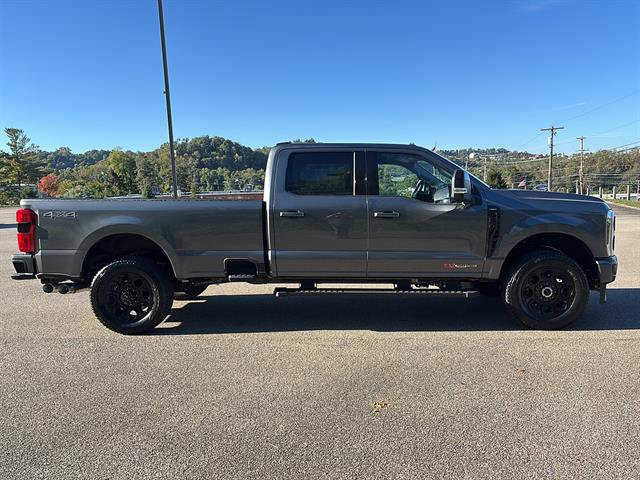 New 2027 Ford F250 Lariat w/ Black Appearance Package AWD/4WD image 5