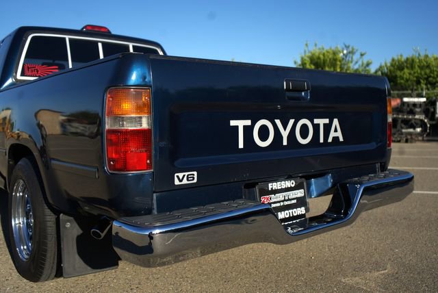 Used 1994 Toyota Pickup DX image 32