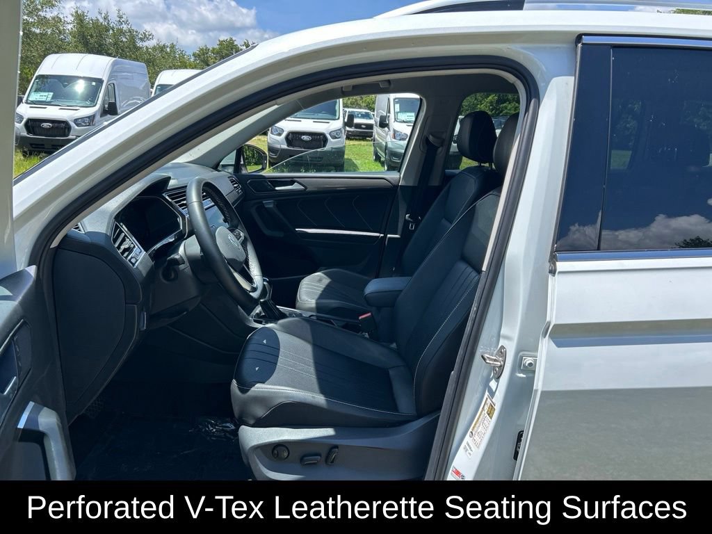 Certified 2023 Volkswagen Tiguan SE FWD image 15