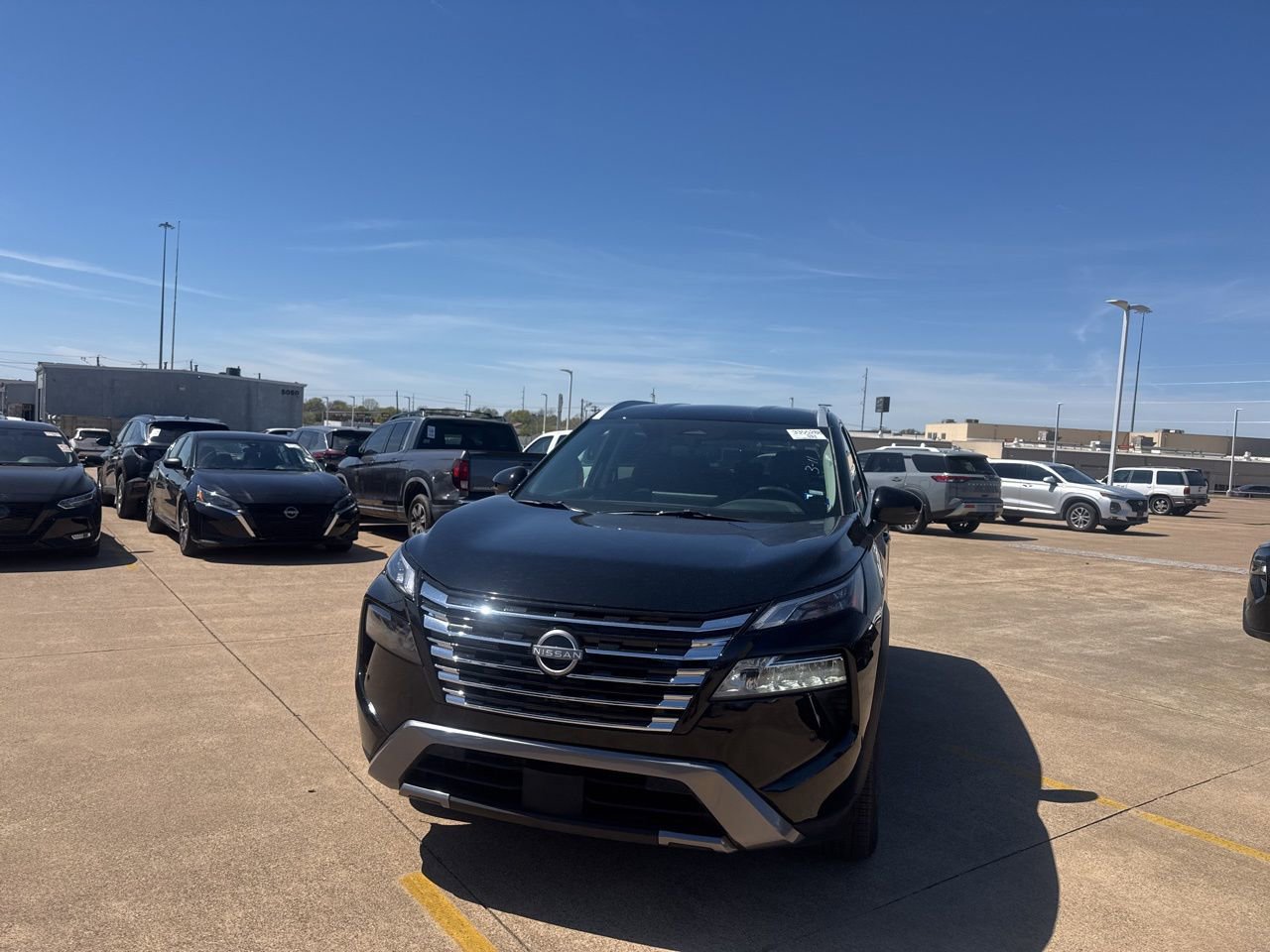 Certified 2026 Nissan Rogue SL image 4