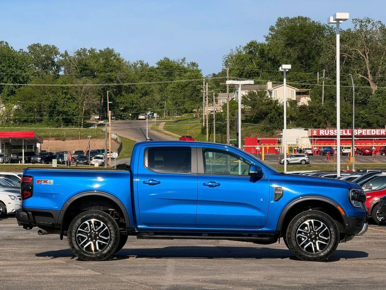 Used 2024 Ford Ranger Lariat w/ FX4 Off-Road Package AWD/4WD image 6