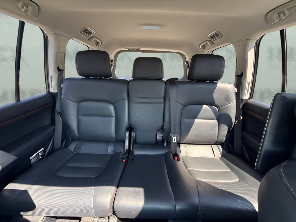 Used 2016 Toyota Land Cruiser w/ Four Season Floor Mat Package AWD/4WD image 7