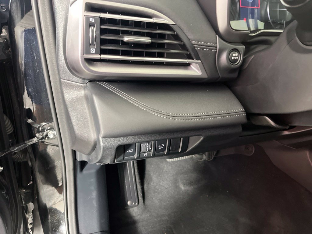 Used 2023 Subaru Outback Touring XT AWD/4WD image 26