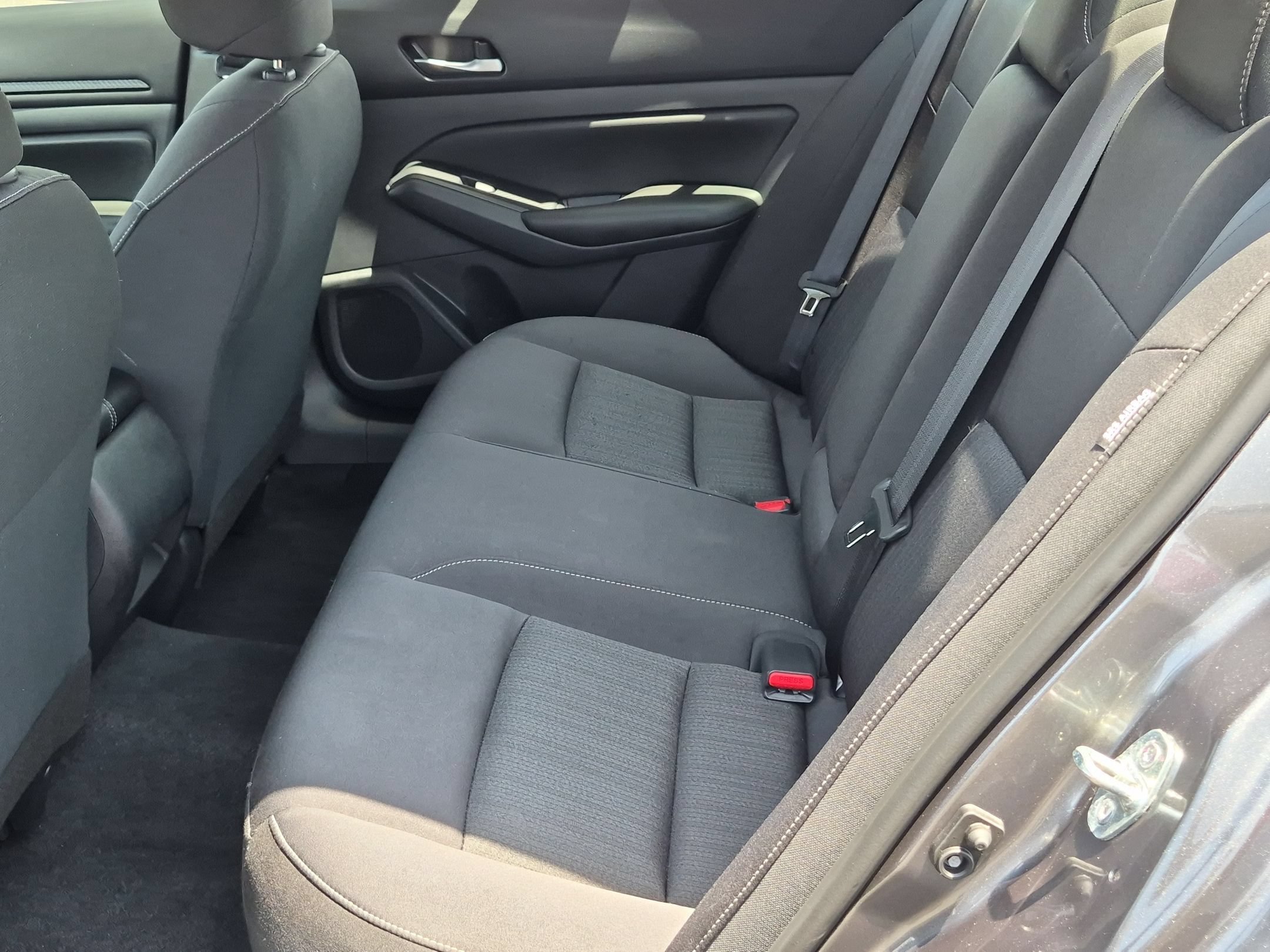 Used 2022 Nissan Altima 2.5 S FWD image 27