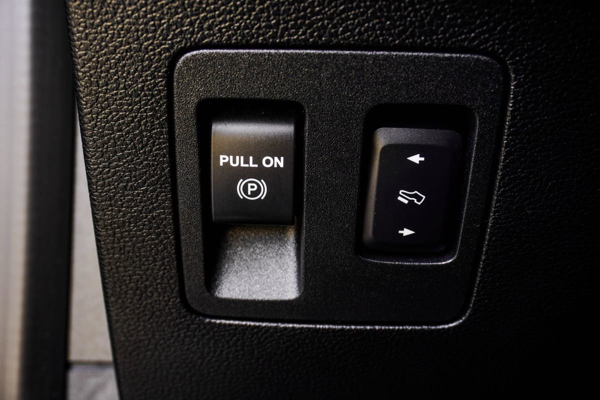 Used 2019 Ford F150 Platinum w/ Equipment Group 701A Luxury image 36