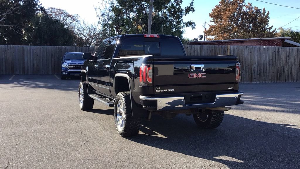 Used 2018 GMC Sierra 1500 SLT w/ SLT Premium Package image 7