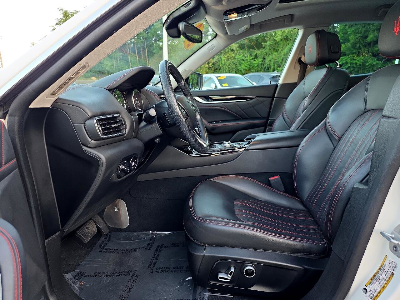 Used 2022 Maserati Levante GT image 25