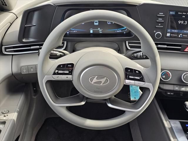 New 2026 Hyundai Elantra SE FWD image 16