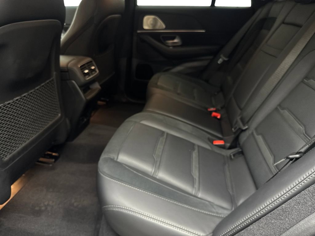 Used 2024 Mercedes-Benz GLE 53 AMG 4MATIC Coupe image 32