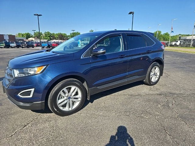 Used 2017 Ford Edge SEL w/ Equipment Group 201A AWD/4WD image 2