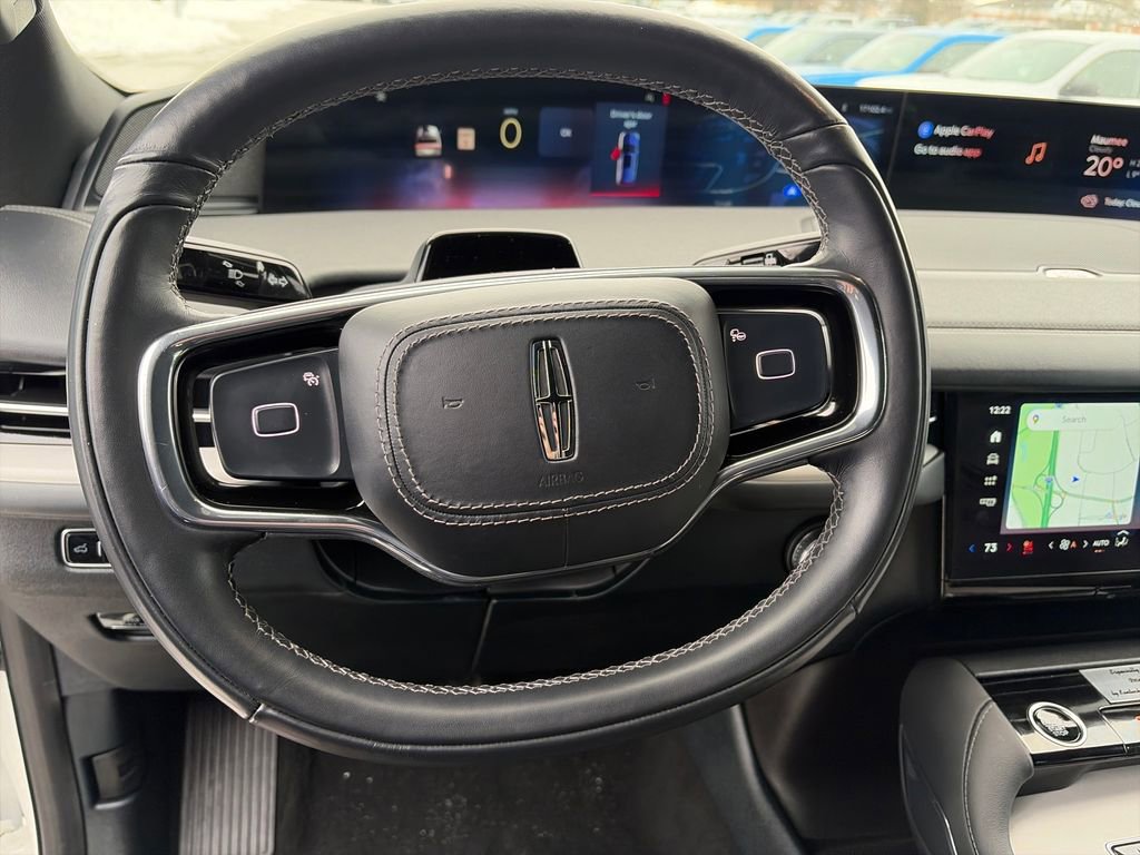 Used 2025 Lincoln Navigator L Reserve w/ Jet Appearance Package AWD/4WD image 16