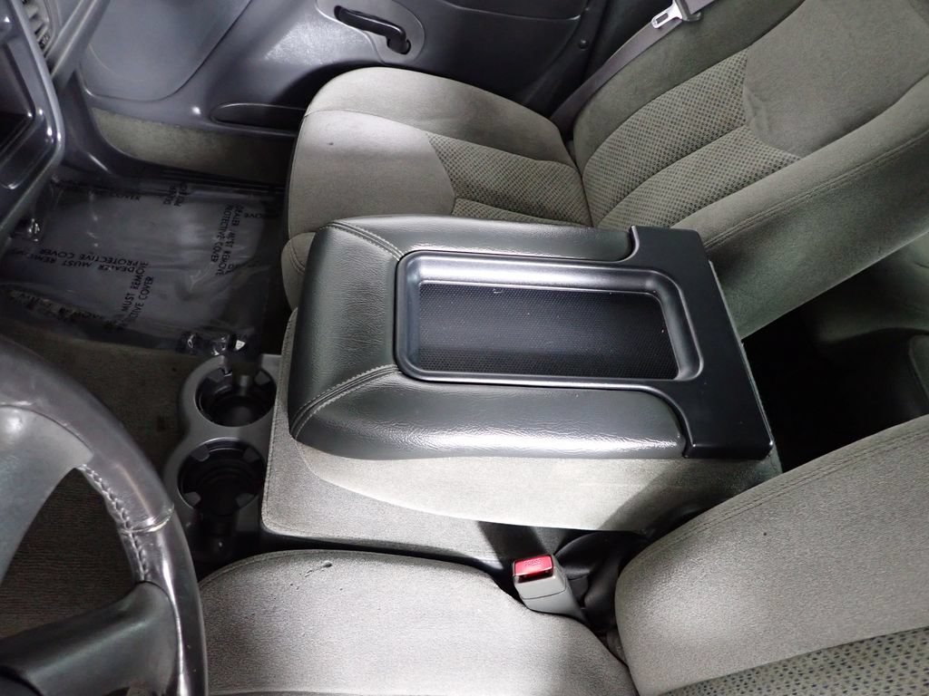 Used 2005 Chevrolet Silverado 1500 4x4 Crew Cab image 21