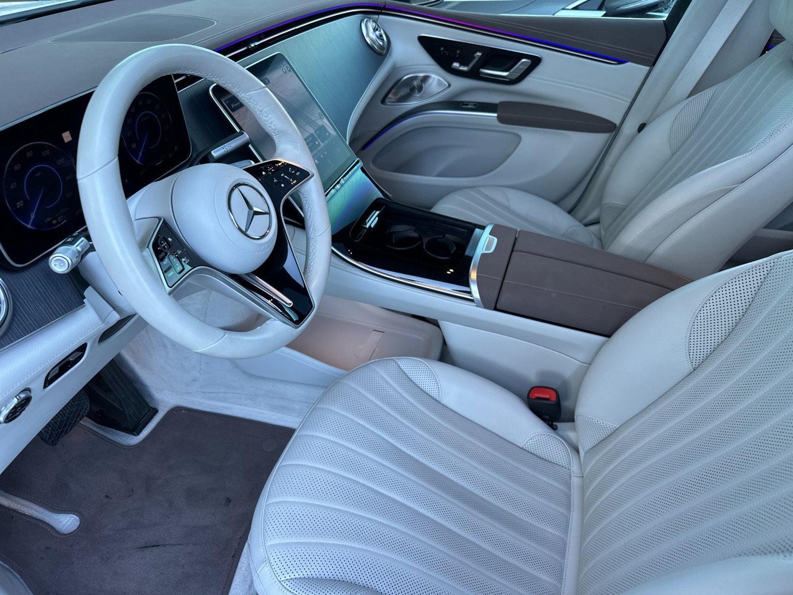 Certified 2023 Mercedes-Benz EQS 450+ SUV image 11