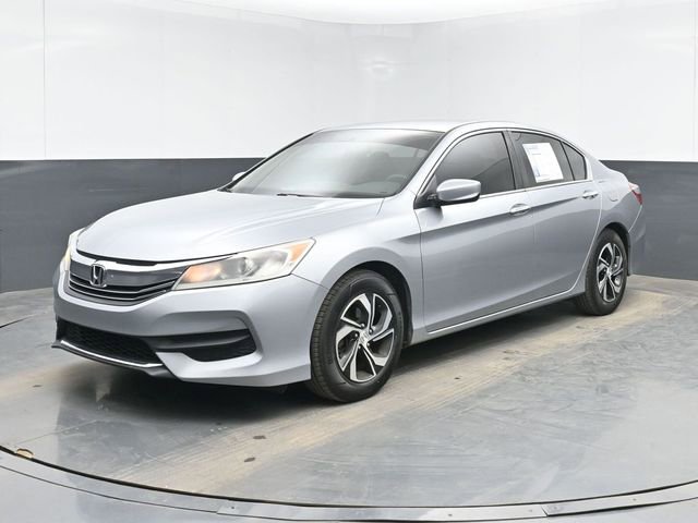 Used 2017 Honda Accord LX image 5