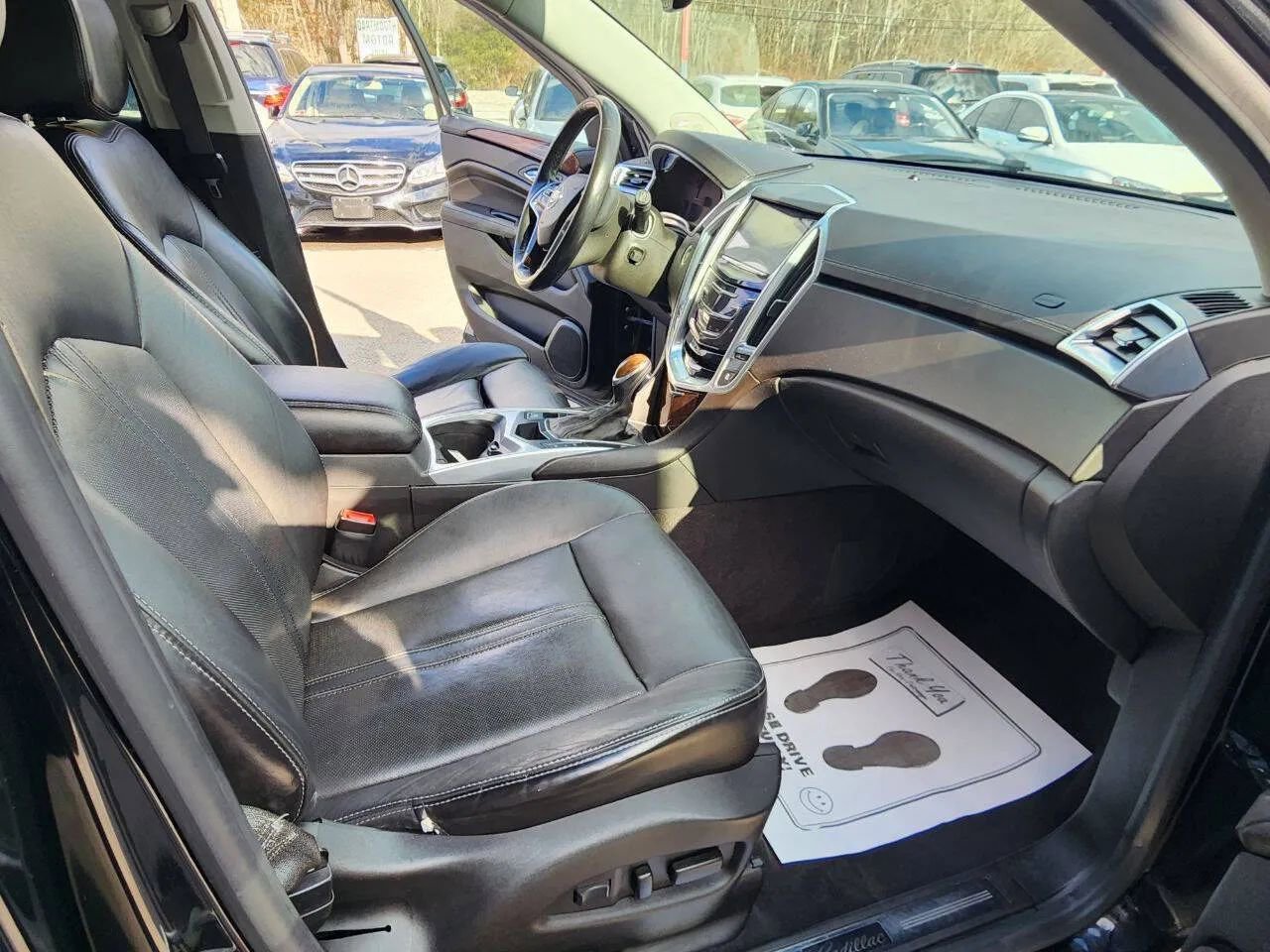 Used 2014 Cadillac SRX Luxury image 16