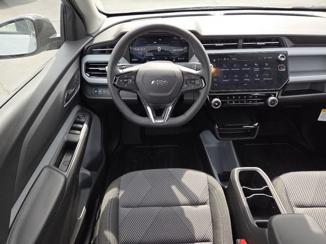 New 2027 Chevrolet Bolt LT w/ Comfort Package FWD image 27