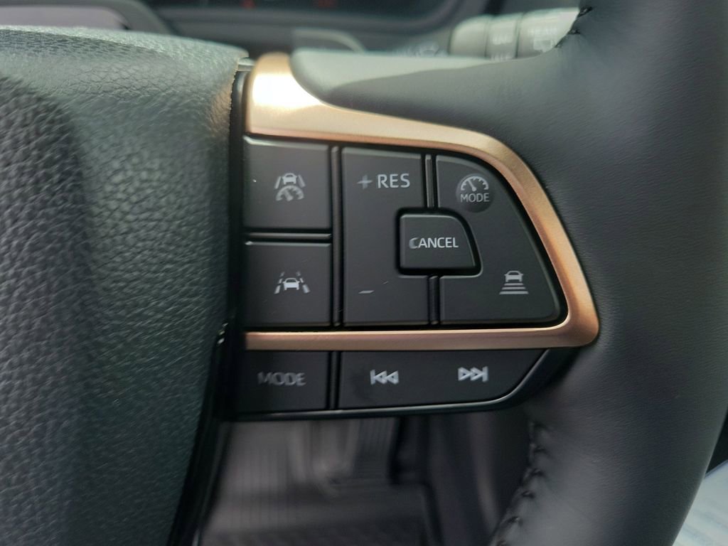 New 2026 Toyota Grand Highlander AWD Hybrid image 32