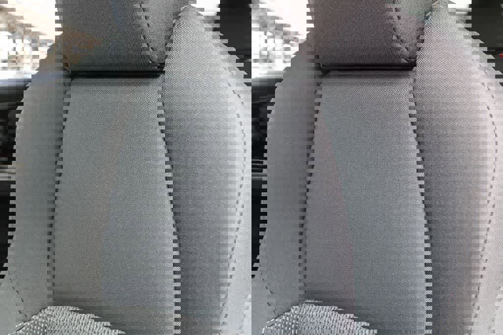 Used 2025 Subaru Solterra Premium image 25