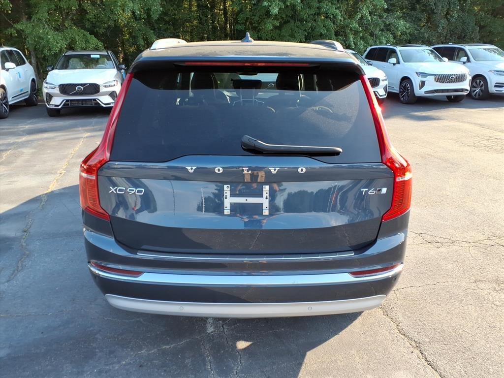 Used 2022 Volvo XC90 T6 Inscription w/ Lounge Package AWD/4WD image 4