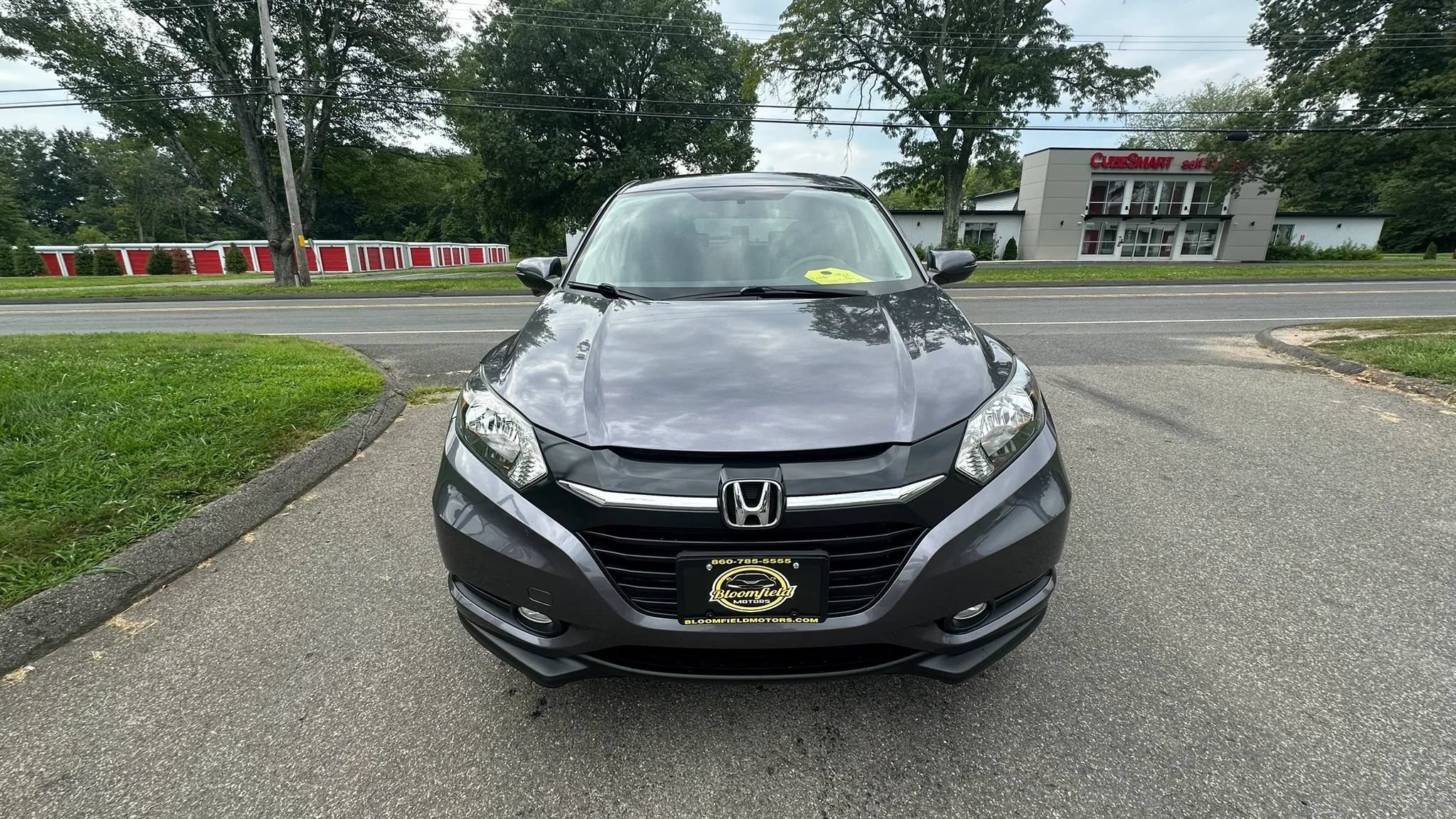 Used 2016 Honda HR-V EX image 2