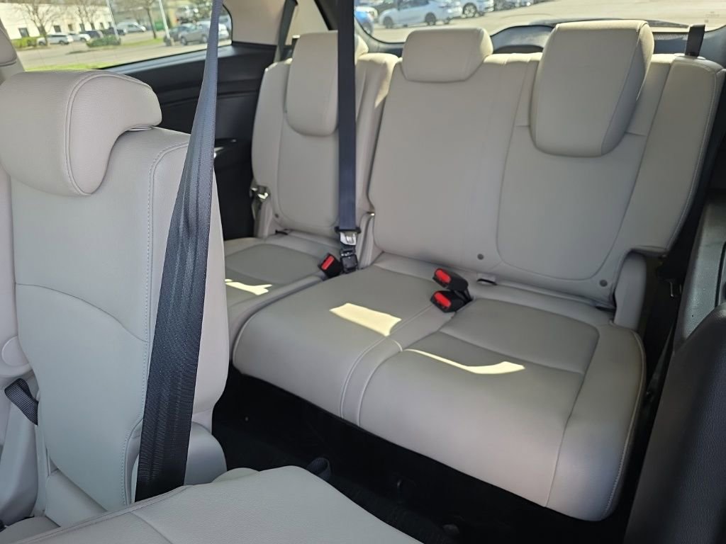 Used 2025 Honda Odyssey EX-L image 25