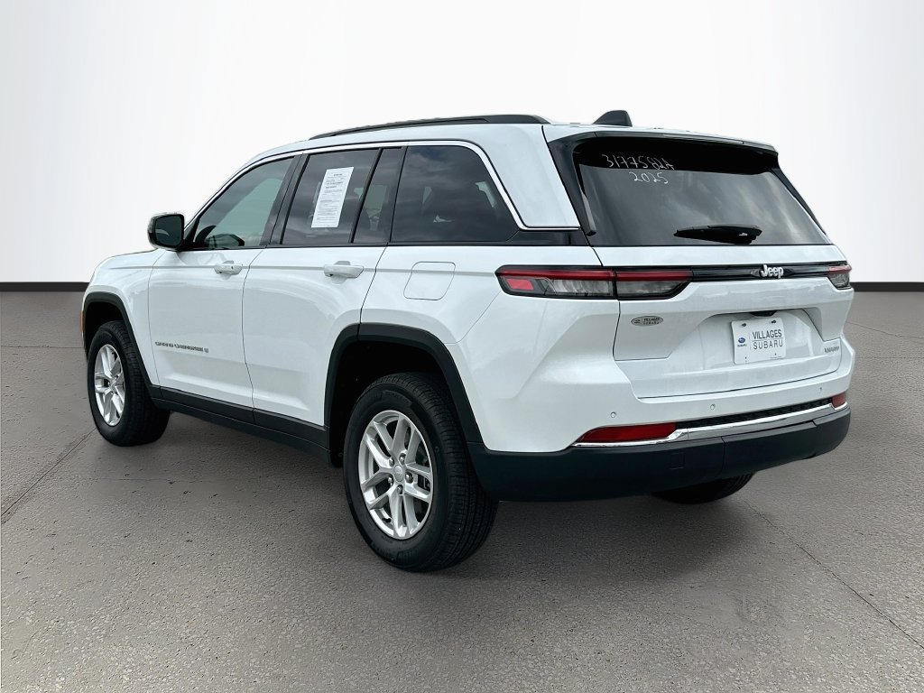 Used 2025 Jeep Grand Cherokee Laredo X w/ Trailer Tow Package RWD image 5