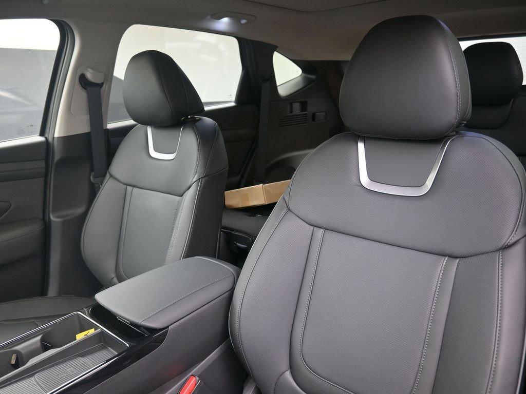 New 2026 Hyundai Tucson Limited image 23