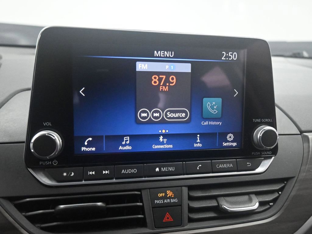 Used 2024 Nissan Altima 2.5 SV image 36