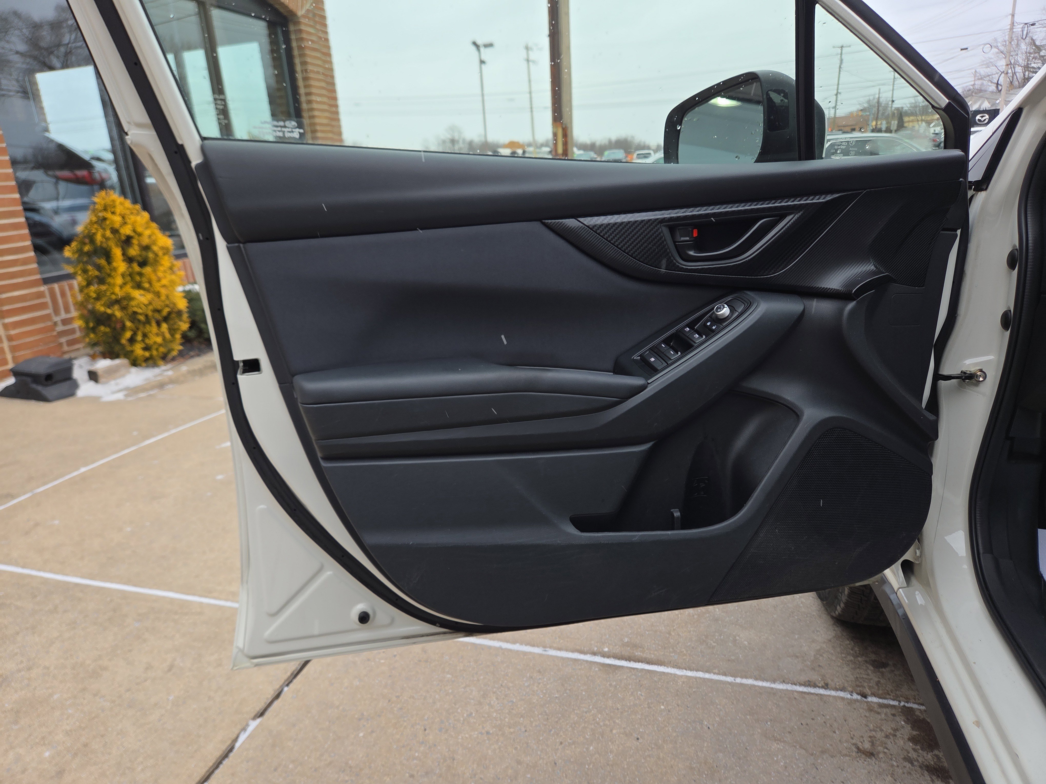 Used 2023 Subaru Crosstrek 2.0i Premium image 15