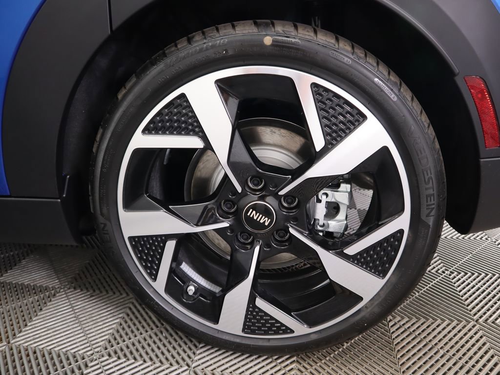 New 2026 MINI Cooper S image 33