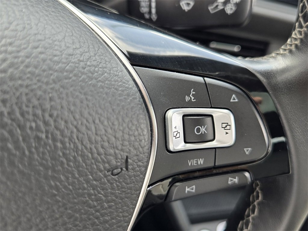 Certified 2020 Volkswagen Jetta R-Line image 25