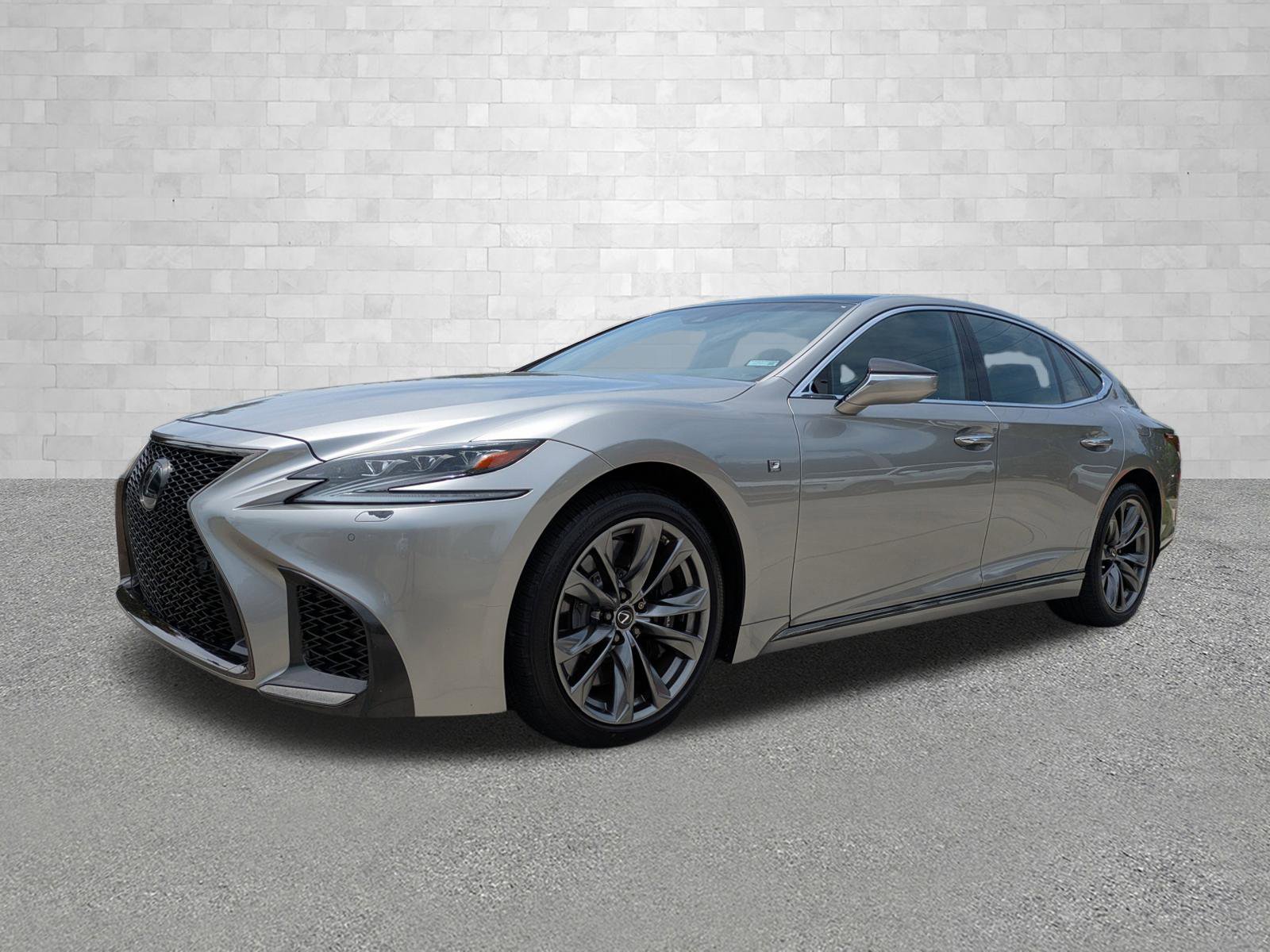 Used 2018 Lexus LS 500 F Sport w/ Accessory Package (Z2) AWD/4WD image 5