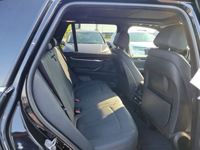 Used 2018 BMW X5 sDrive35i RWD image 2