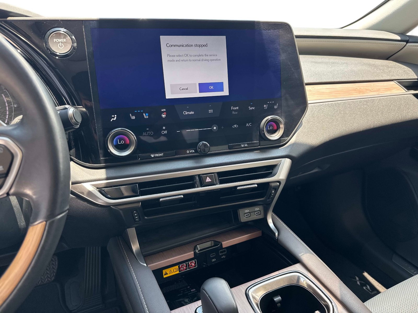 Used 2024 Lexus RX 350h w/ Accessory Package (Z1) AWD/4WD image 26