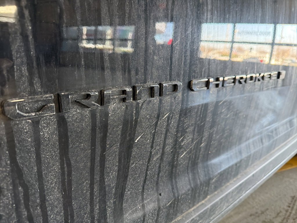 Used 2025 Jeep Grand Cherokee L Altitude image 13