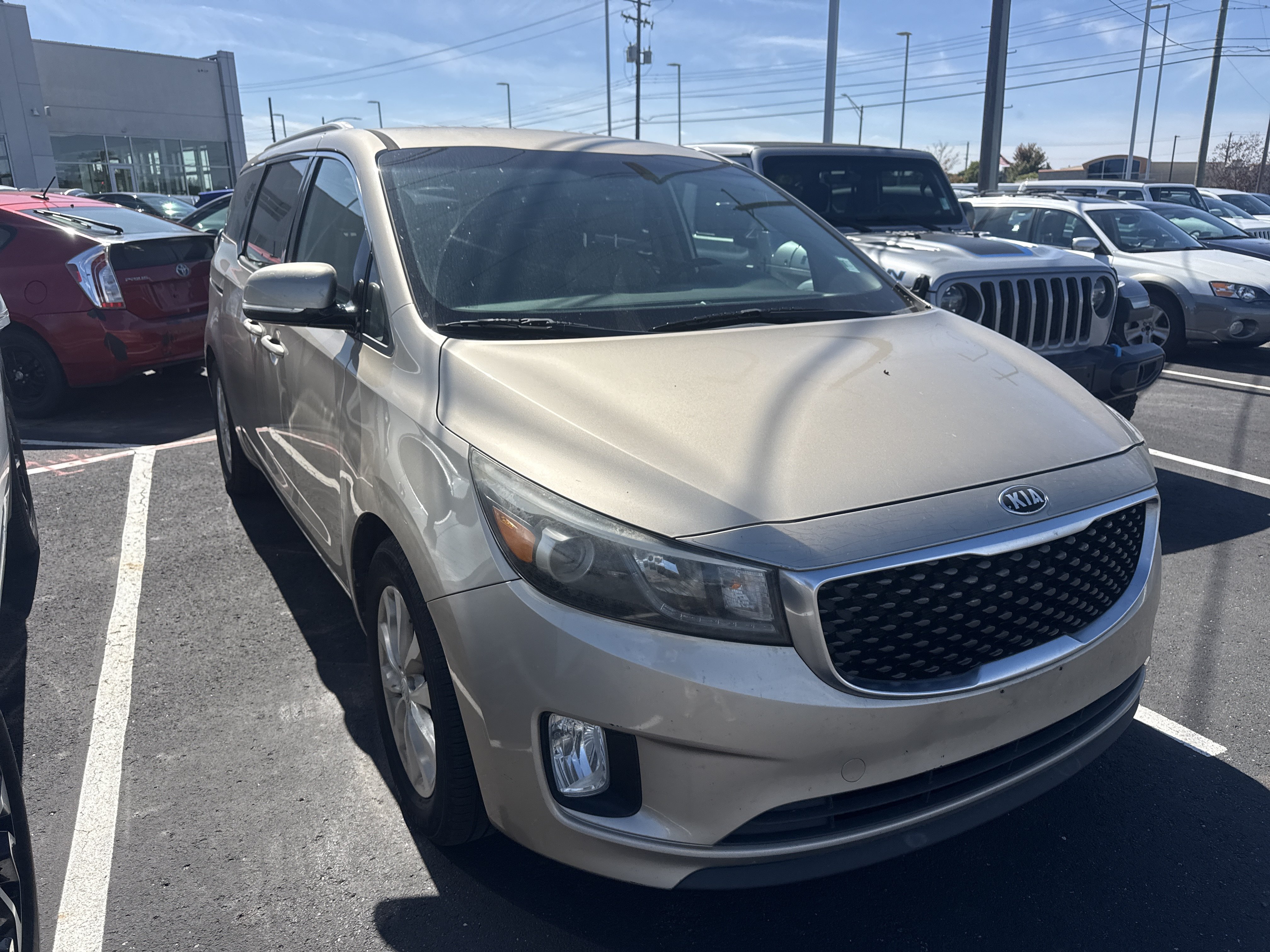 Used 2015 Kia Sedona EX w/ EX Premium Package FWD image 4