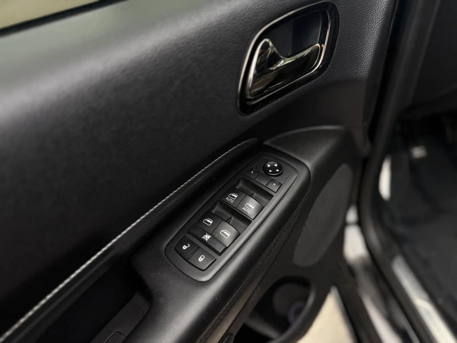 Used 2020 Dodge Durango GT AWD/4WD image 28