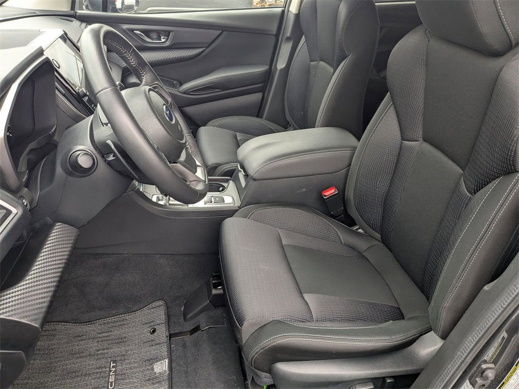 Used 2025 Subaru Ascent Premium image 18
