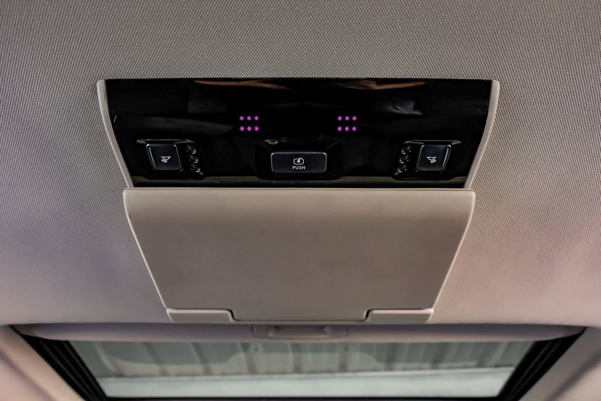 Used 2020 GMC Yukon Denali w/ Denali Ultimate Package image 29