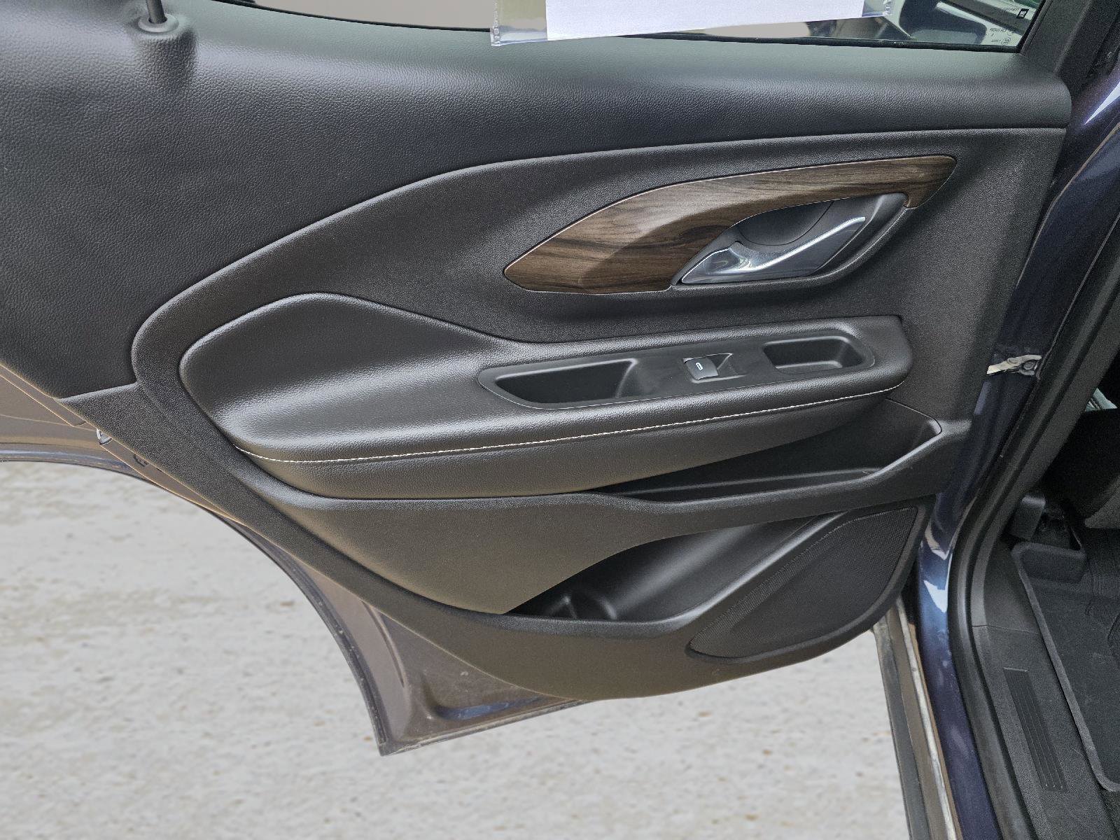 Used 2019 GMC Terrain Denali image 32