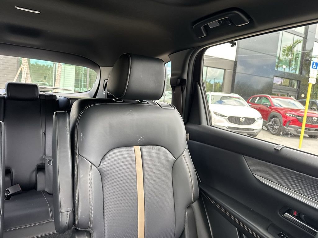 Certified 2025 MAZDA CX-90 3.3 Turbo w/ Premium Plus Pkg image 20