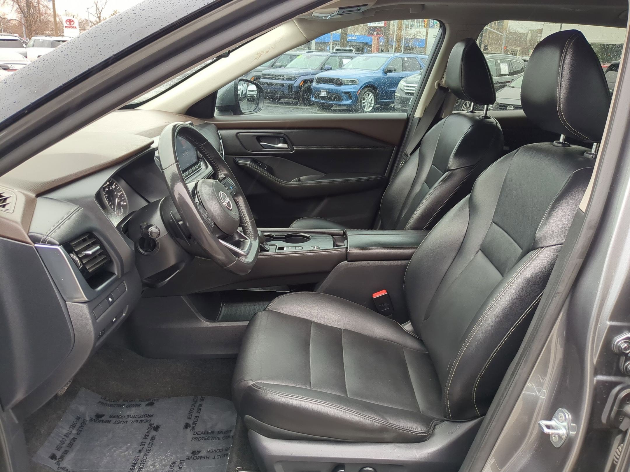 Used 2022 Nissan Rogue SL image 16