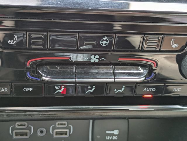 Certified 2022 Jeep Grand Cherokee L Limited RWD image 24