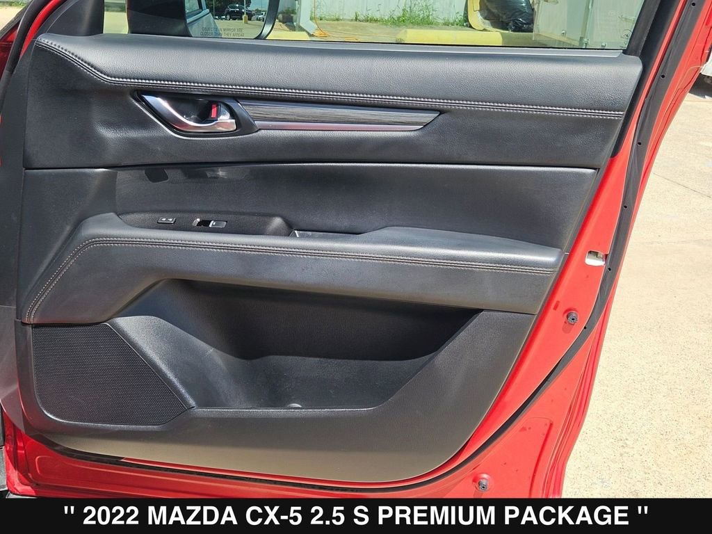 Used 2022 MAZDA CX-5 AWD 2.5 S w/ Premium Package image 32
