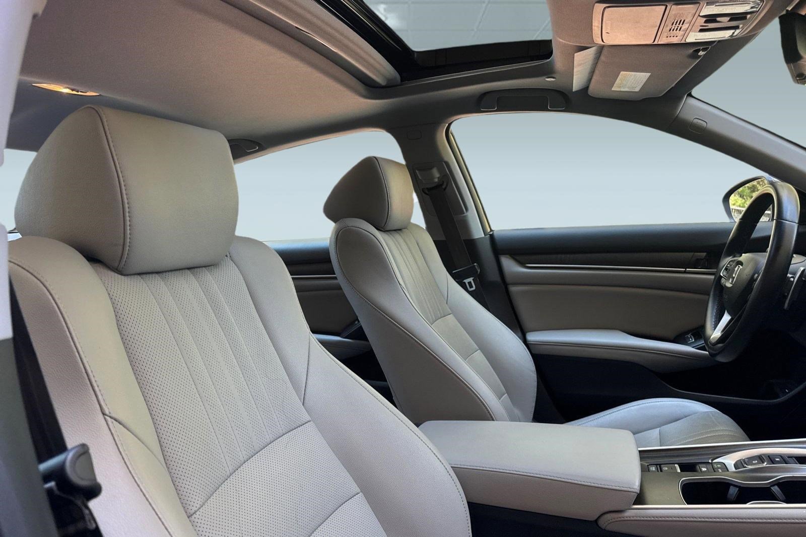 Used 2020 Honda Accord EX-L image 31