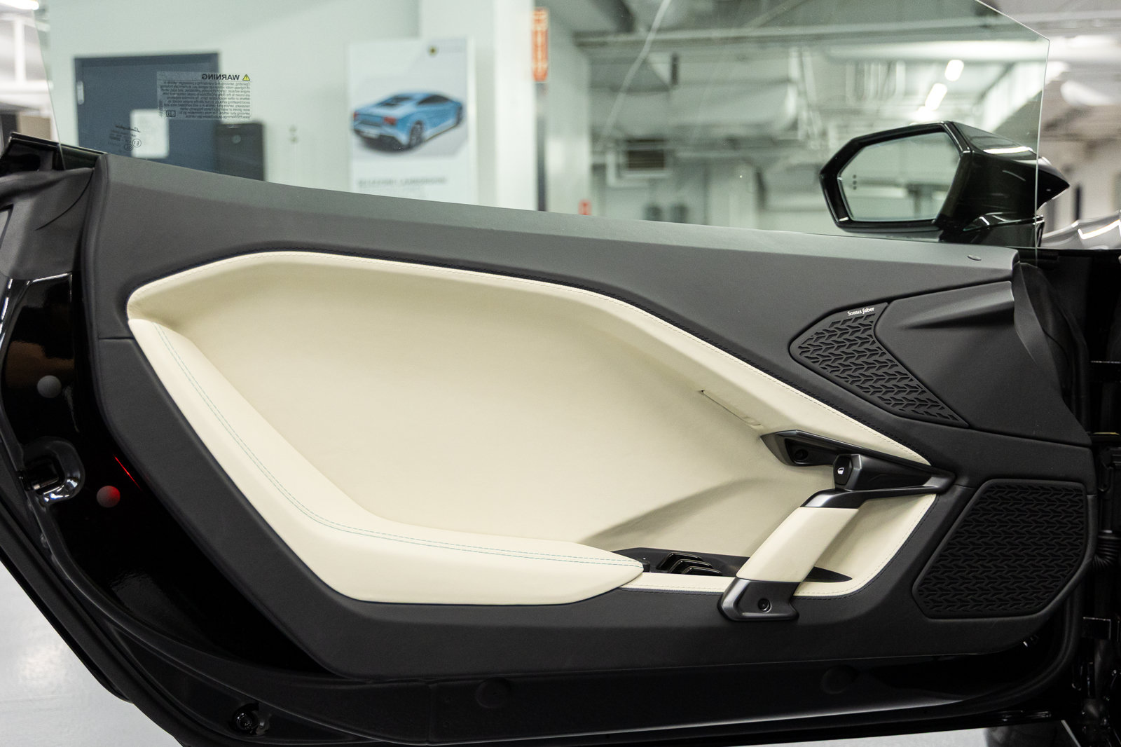 Used 2026 Lamborghini Temerario AWD/4WD image 40