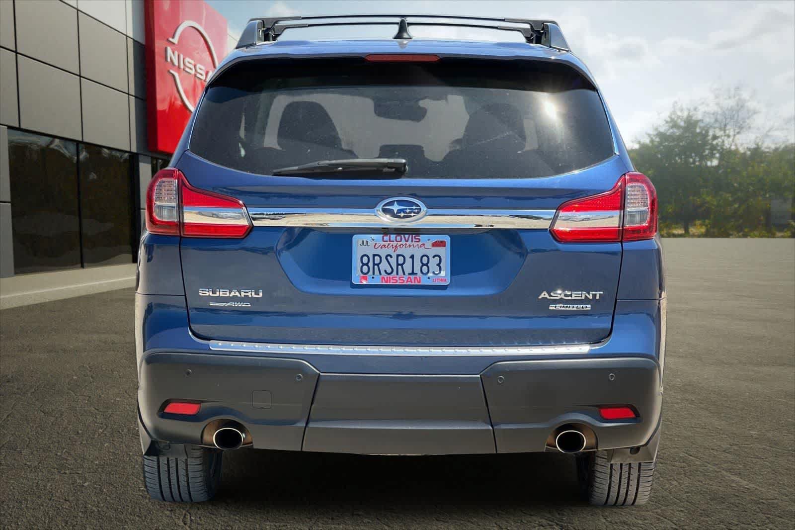 Used 2020 Subaru Ascent Limited w/ Technology Package AWD/4WD image 8