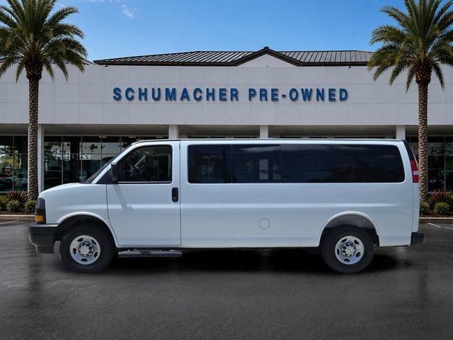 Used 2025 Chevrolet Express 3500 LS RWD image 4