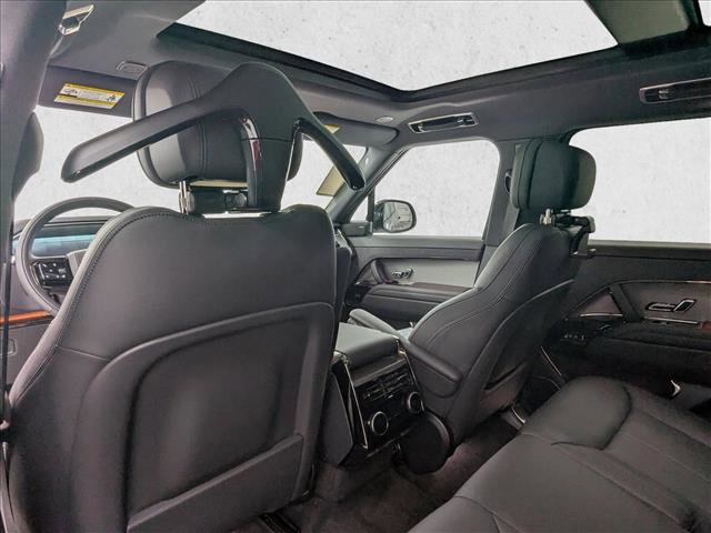 New 2025 Land Rover Range Rover Sport Dynamic SE image 20