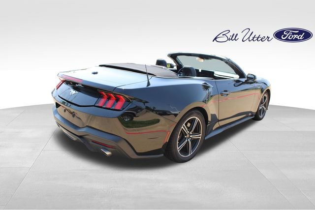 Certified 2024 Ford Mustang Convertible image 5